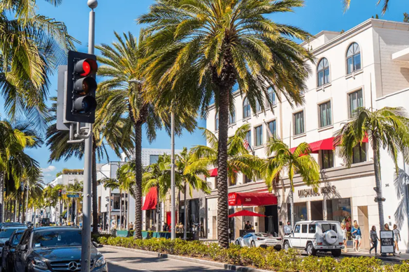 grant money available to small businesses in la county