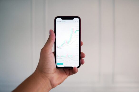 The Magnificent Seven: Market Performance and Valuations