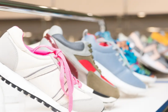 how to start a shoe business
