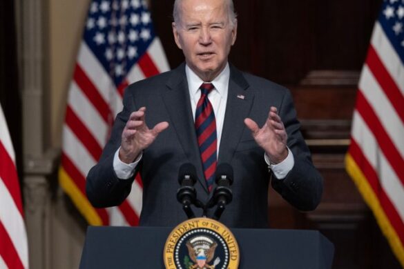 Biden Cracks Down on Price Gouging During First Supply Chain Council Meeting