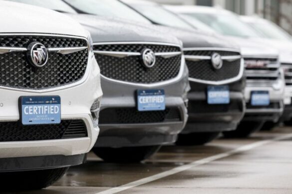 As GM Looks to an Electric Future, it Sheds Half its Buick Dealerships