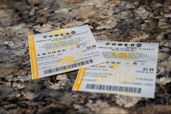 Iowa Posts Wrong Powerball Numbers, Will Pay Winners Anyway