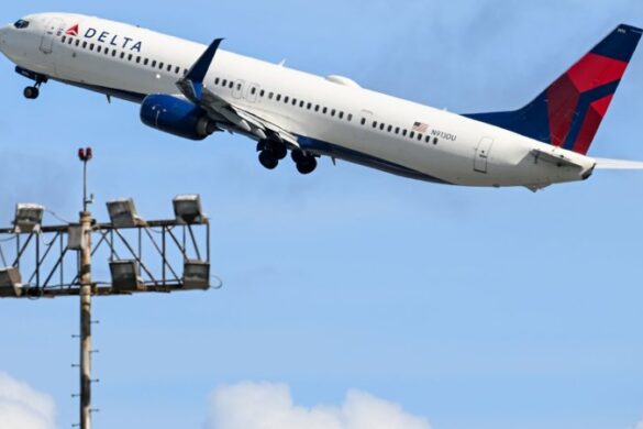 A Delta Air Lines Pilot Wanted an Epic Last Day of Work. The Plan He Developed Was a Stroke of Genius