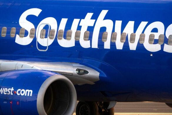 Hedge Fund Now Owns Enough Southwest Airlines Stock to Force Meeting on Leadership