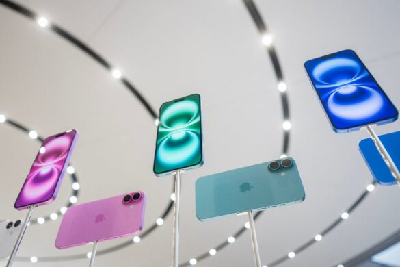 Here's What People Are Saying About Apple's New iPhone 16