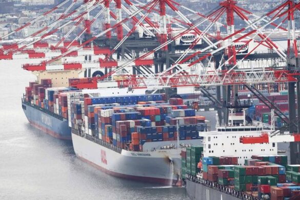 Importers Rush to Beat the Strike Threat to East Coast Ports