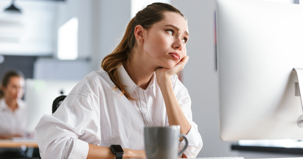 People who thrive off of drama and chaos usually display these 8 subtle behaviors
