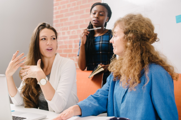 People who haven’t truly grown up emotionally usually display these 8 subtle behaviors