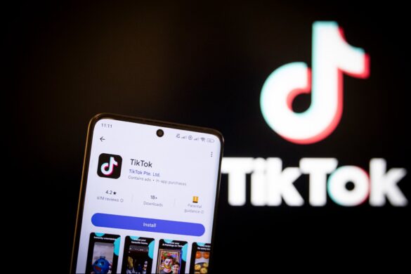 Phones With TikTok Installed For Sale for Thousands in US